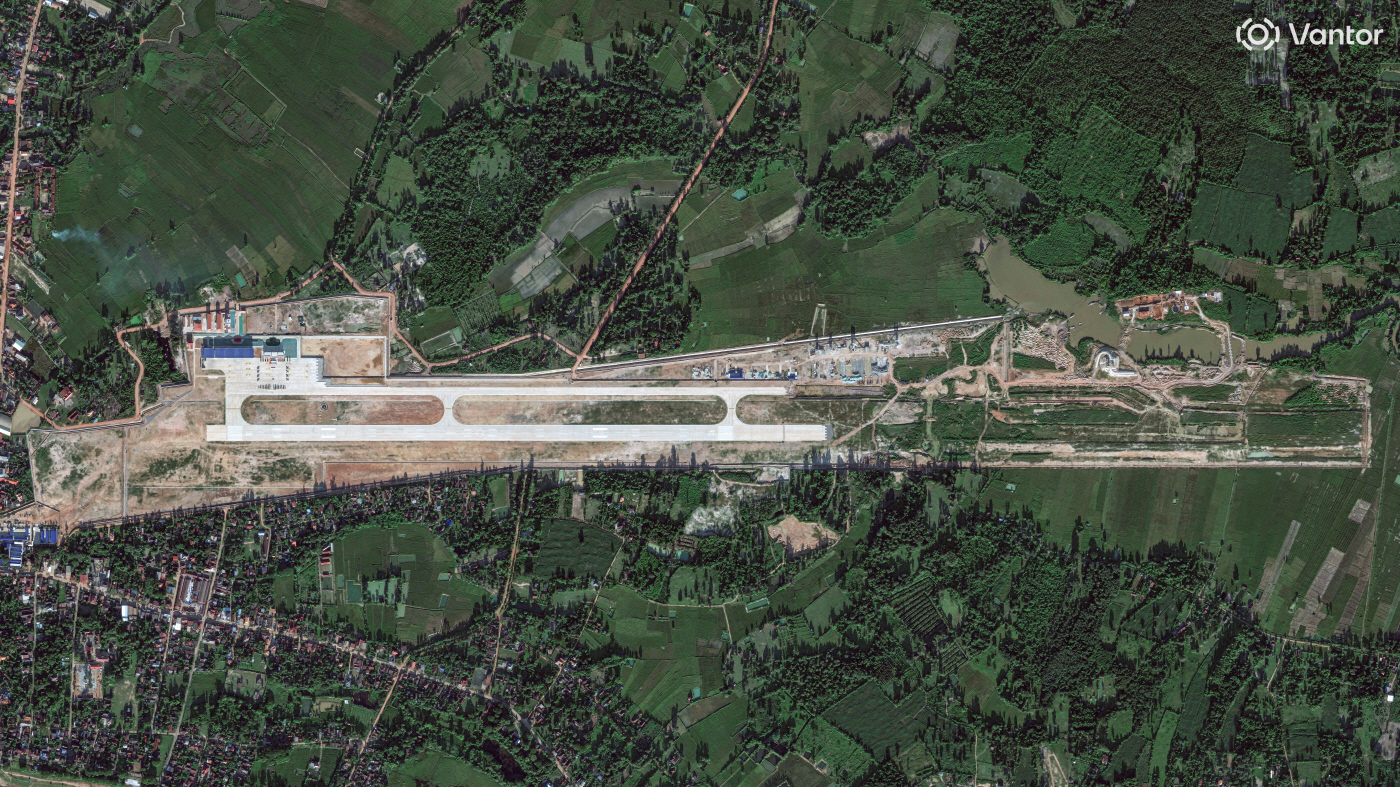LAOS-CHINA/DEFENCE <YONHAP NO-5102> (via REUTERS)