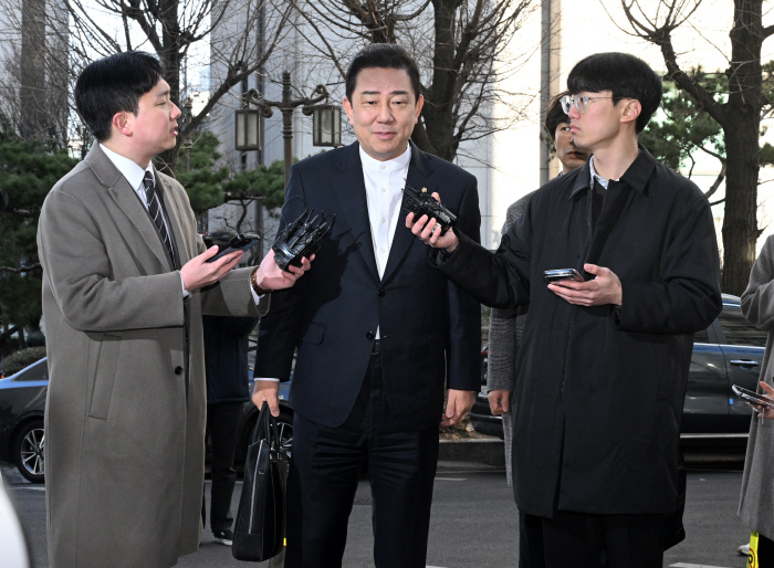 김병기, 경찰 출석