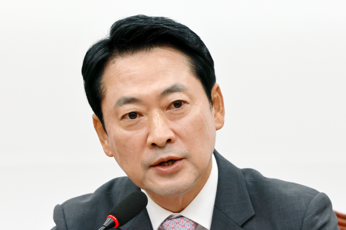 발언하는 국민의힘 장동혁 대표<YONHAP NO-3246>