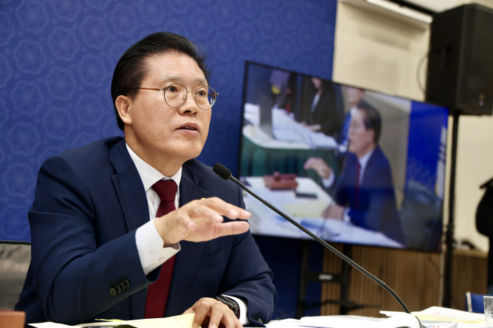 외통위원장