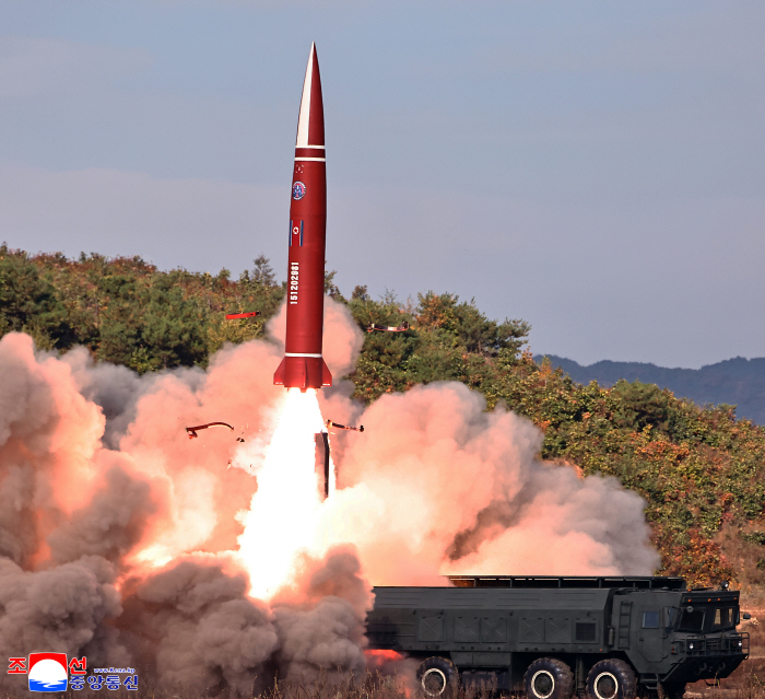 북한, 전술탄도미사일 시험발사<YONHAP NO-1792>