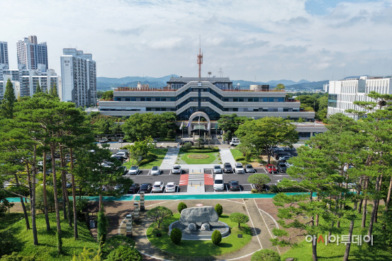 아산시, 적극행정 우수직원 '시민 투표'로 뽑는다