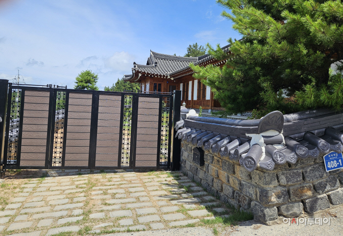 KakaoTalk_20261015_102345258_03