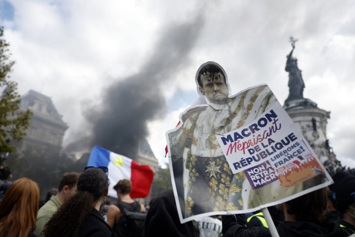 FRANCE PROTEST