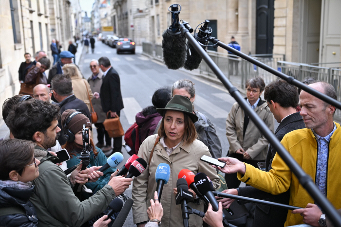 FRANCE CRISIS UNIONS