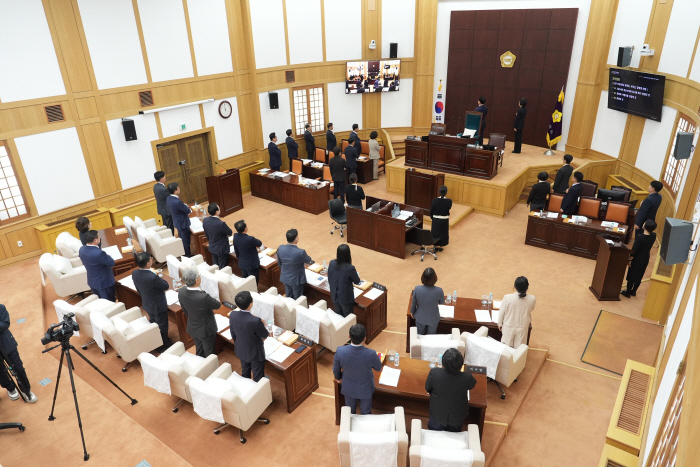 경산시의회  제274회 임시회 제1차 본회의 사진1