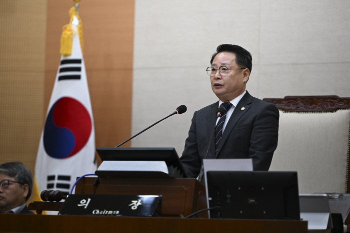 성중기 의장 “조직개편 군민이 체감하는 실질적 변화로 이어져야” (