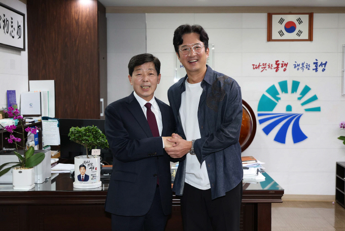 3. 홍성글로벌바비큐페스티벌에 배우 정준호가