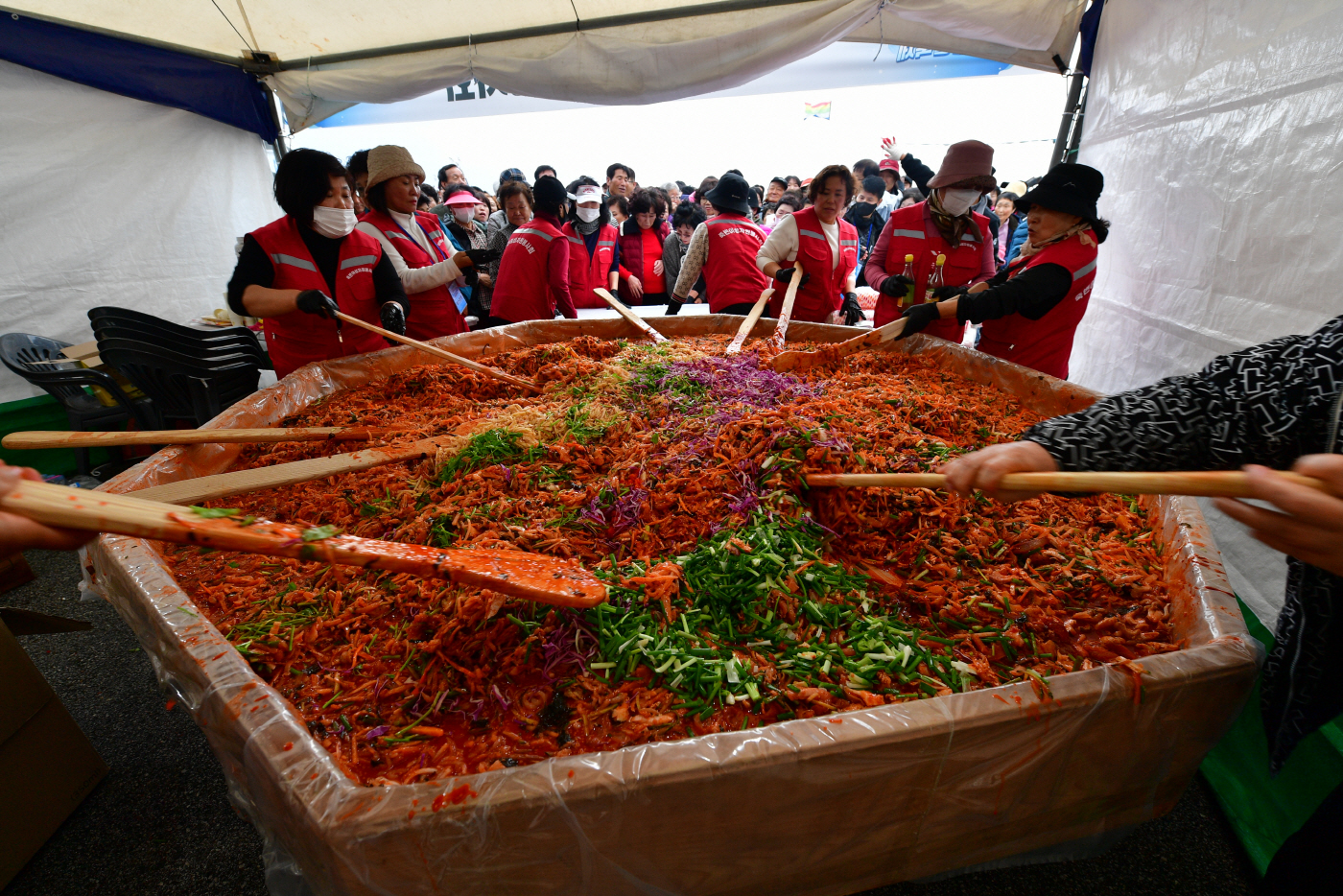 죽변항수산물축제_물회만들기_울진군청제공