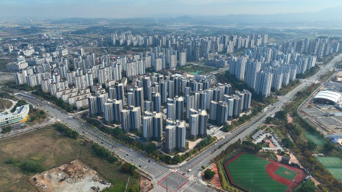 1-2. 기다림은 끝났다! 지정 6년, 정주 기반 갖춘 충남혁신도시의 위대한 비상