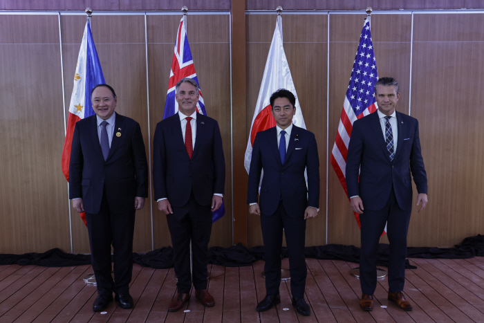 PHILIPPINES ASEAN DEFENSE