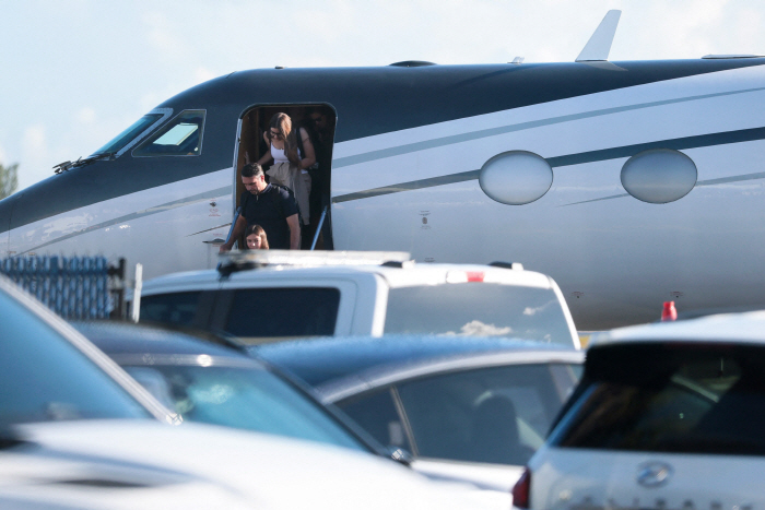 US-FLAVIO-BOLSONARO-ARRIVES-IN-FLORIDA,-FLEEING-BRAZIL-AFTER-LOS