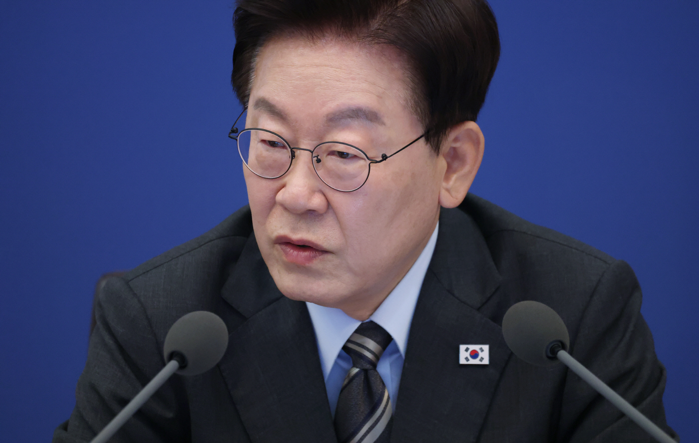 이재명 대통령, 국무회의 발언<YONHAP NO-2578>