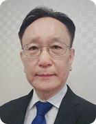 논설심의실장 이경욱