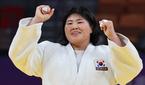 김하윤, 한국 유도 첫 금메달…박혜진도 태권도 금빛 발..