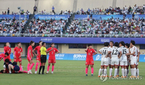 여자축구 남북대결서 1-4 완패…한국, 25년 만에 4..
