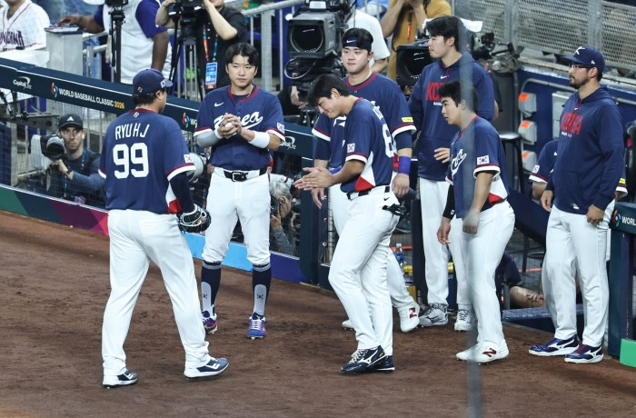 한국 야구, 도미니카共에 완패…17년 만의 WBC 4강..