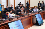 정부 “美 호르무즈 선박 구출 작전 참여 검토 중”