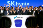 SK하이닉스, 美증시 화려한 데뷔 …“AI 생태계 가까이..