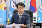 ‘비자 거부’ 與진성준, 뒤늦게 美비자 발급…내일 하와이..